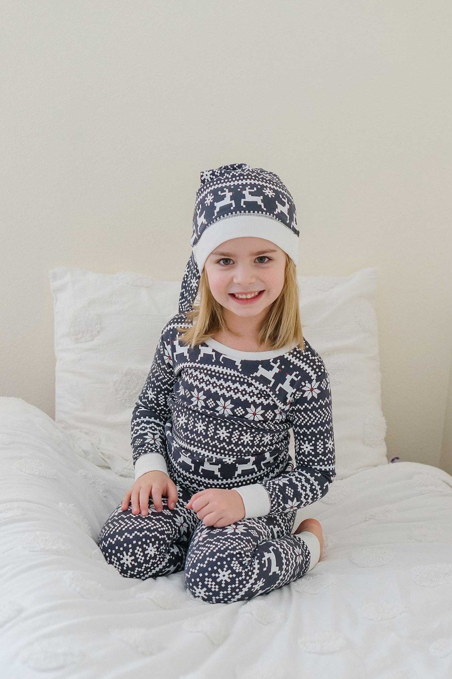 Girl L'ovedbaby | Organic Holiday Lounge & Cap Set, Rudolph